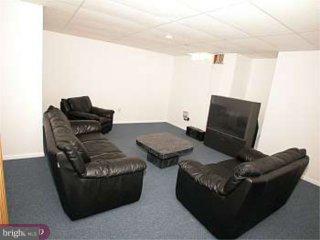 1 Rue Court Millstone Township, NJ 08535 - Photo 6 of 6