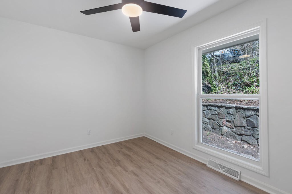 462 Bluff Road Dayton, TN 37321 - Photo 10 of 45 Gallery Image 10