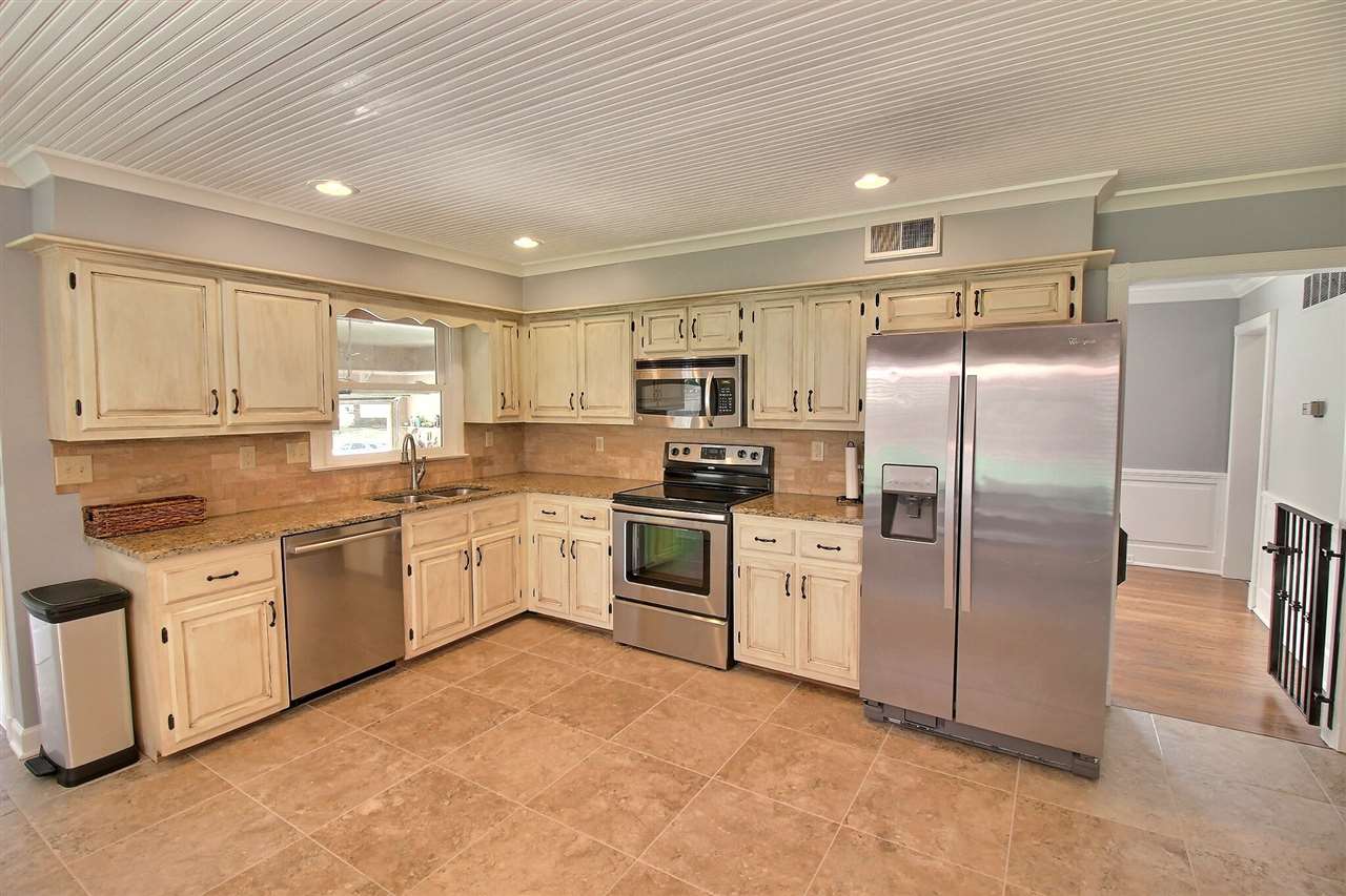 324 East Harpers Ferry Road Collierville, TN 38017 - Photo 8 of 21 Gallery Image 8