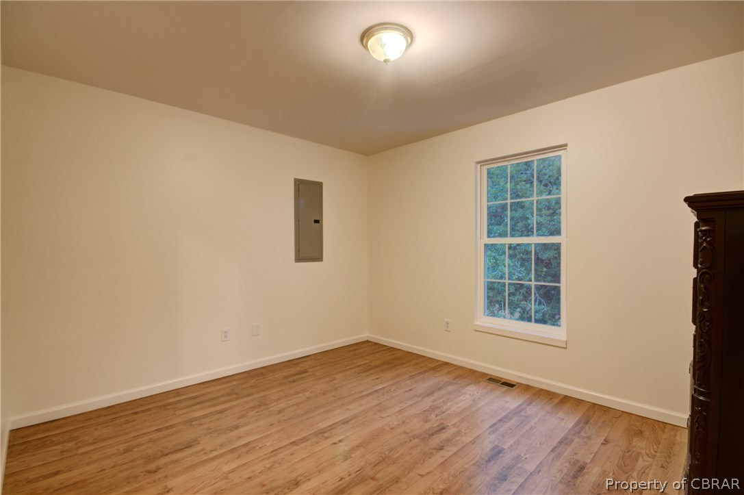 8757 Glass Road Hayes, VA 23072 - Photo 19 of 34 Gallery Image 19