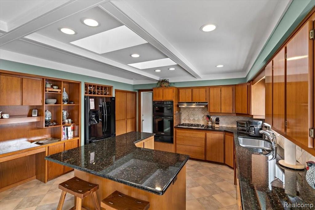 2675 Tower Hill Lane Rochester Hills, MI 48306 - Photo 10 of 44