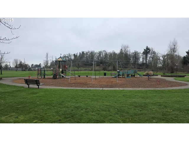 a view of outdoor space with city view