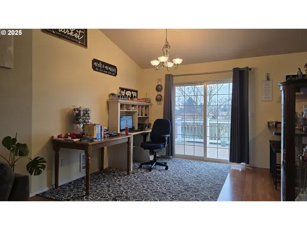 $459,900 | 934 South 46th Street, Springfield, OR 97478
