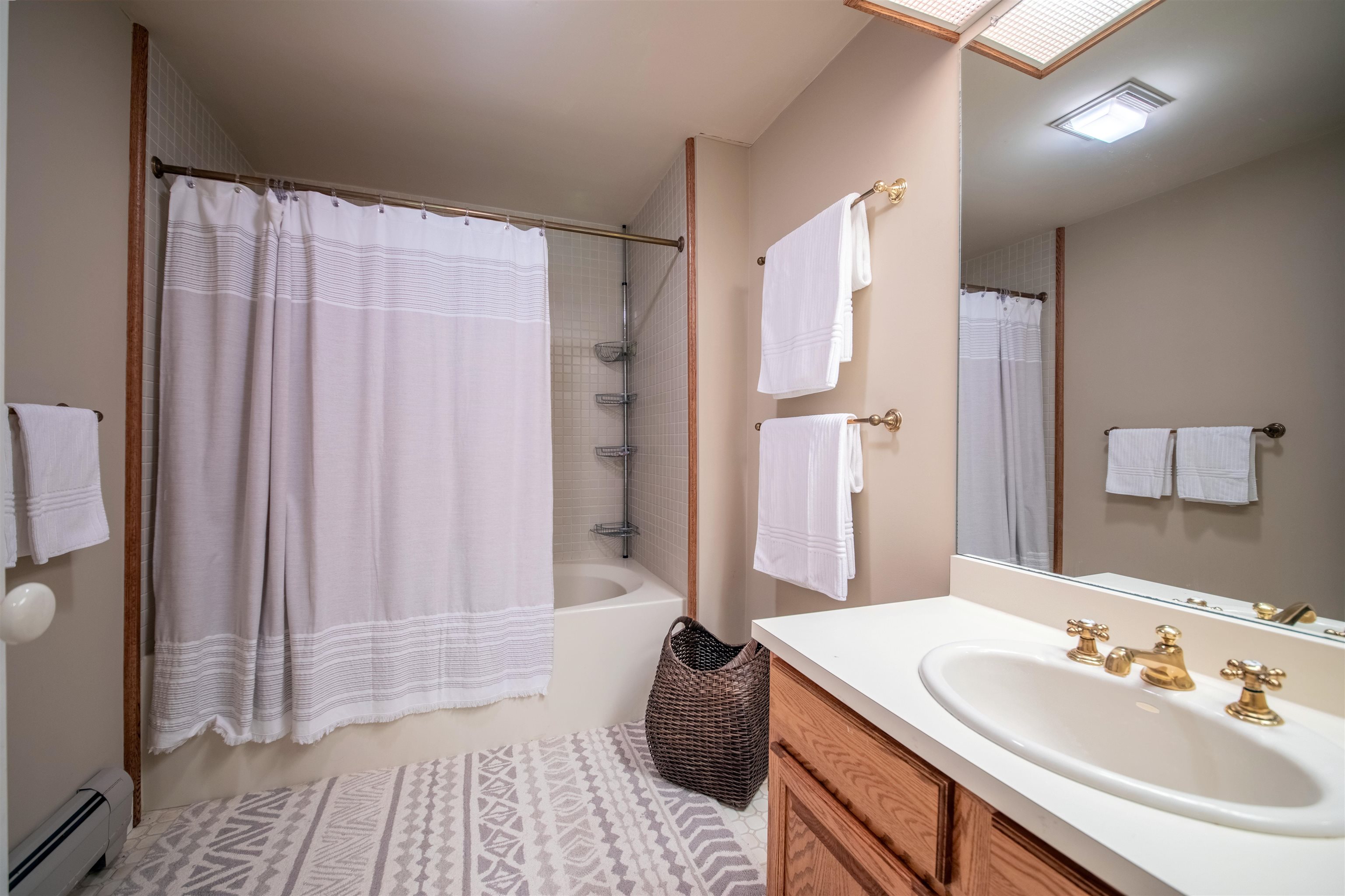 52 High Meadow Road, Unit 11 Winhall, VT 05340 - Photo 27 of 39