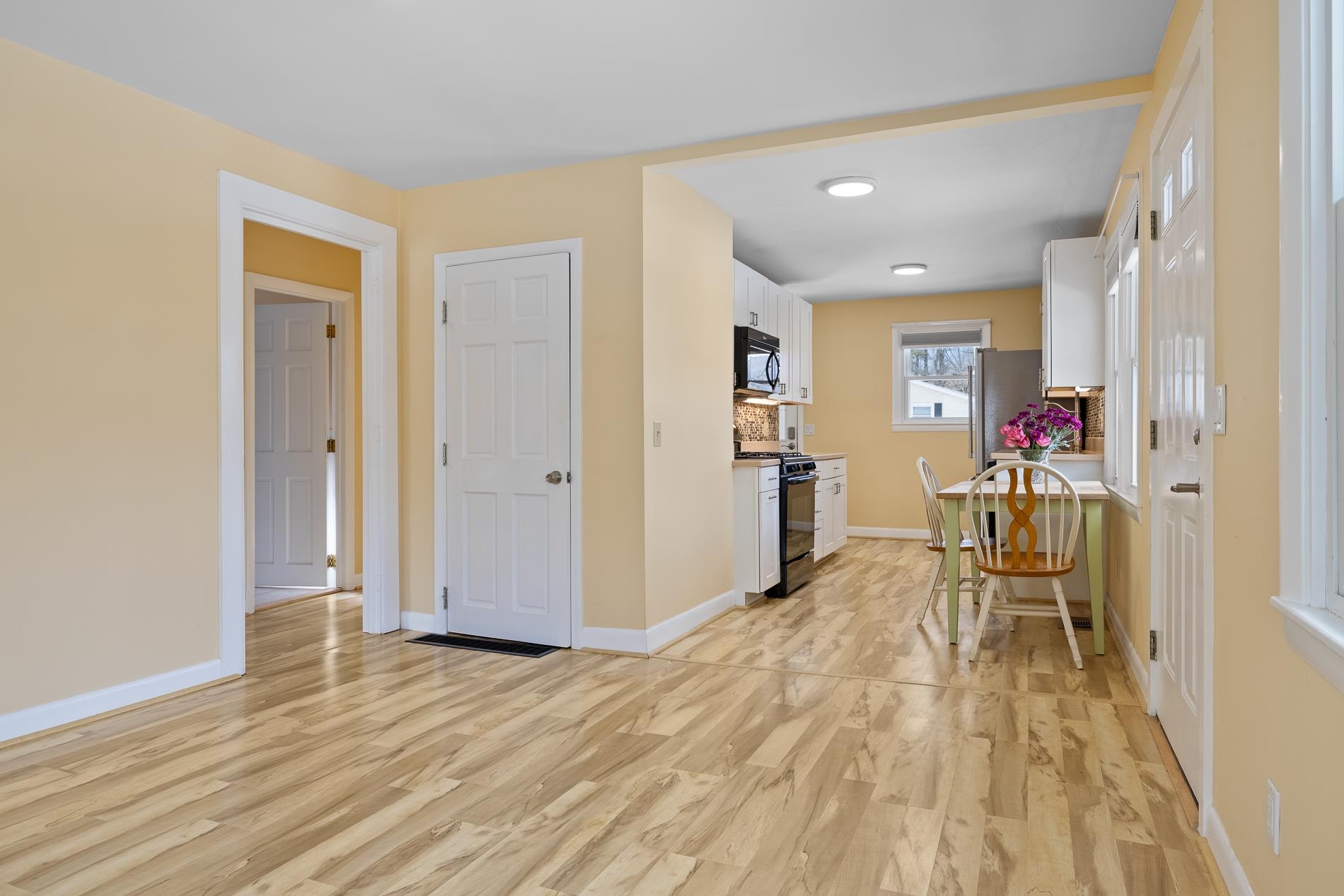 37 Atwood Avenue Woodstock, VT 05091 - Photo 11 of 40