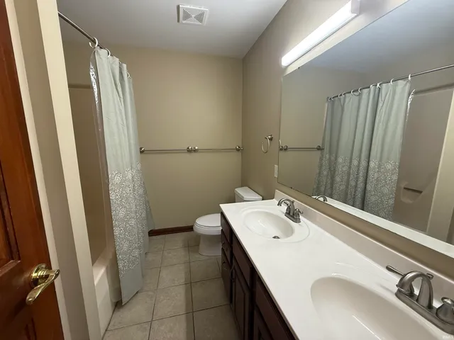 $2,250 | 425 Key W Drive, Evansville, IN 47712