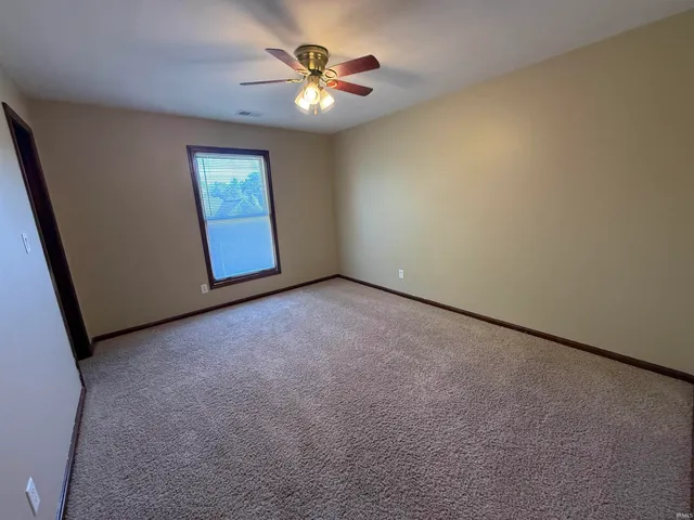 $2,250 | 425 Key W Drive, Evansville, IN 47712