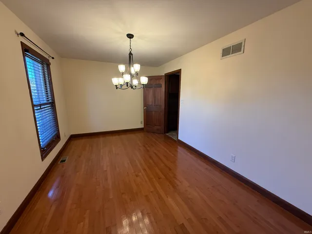 $2,250 | 425 Key W Drive, Evansville, IN 47712