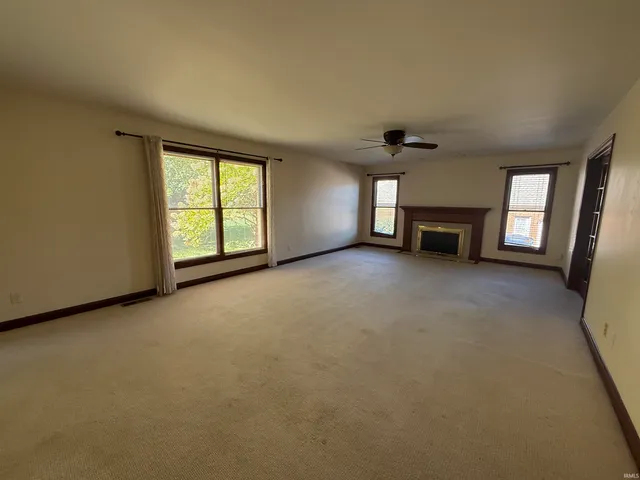 $2,250 | 425 Key W Drive, Evansville, IN 47712