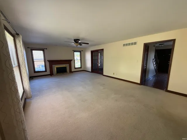 $2,250 | 425 Key W Drive, Evansville, IN 47712