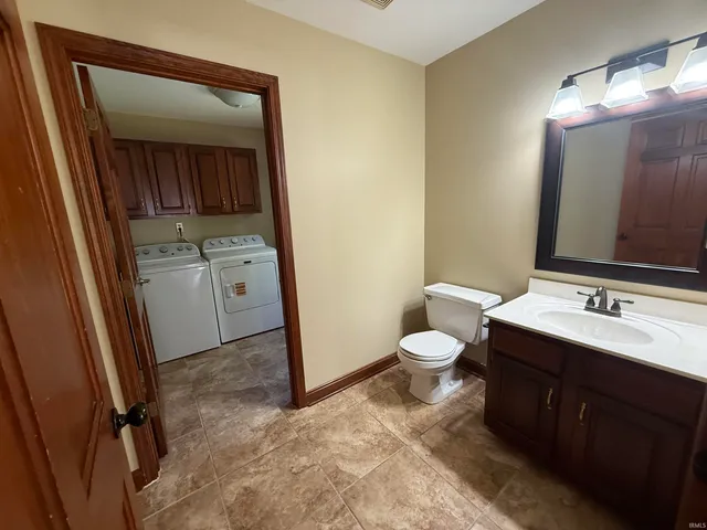 $2,250 | 425 Key W Drive, Evansville, IN 47712