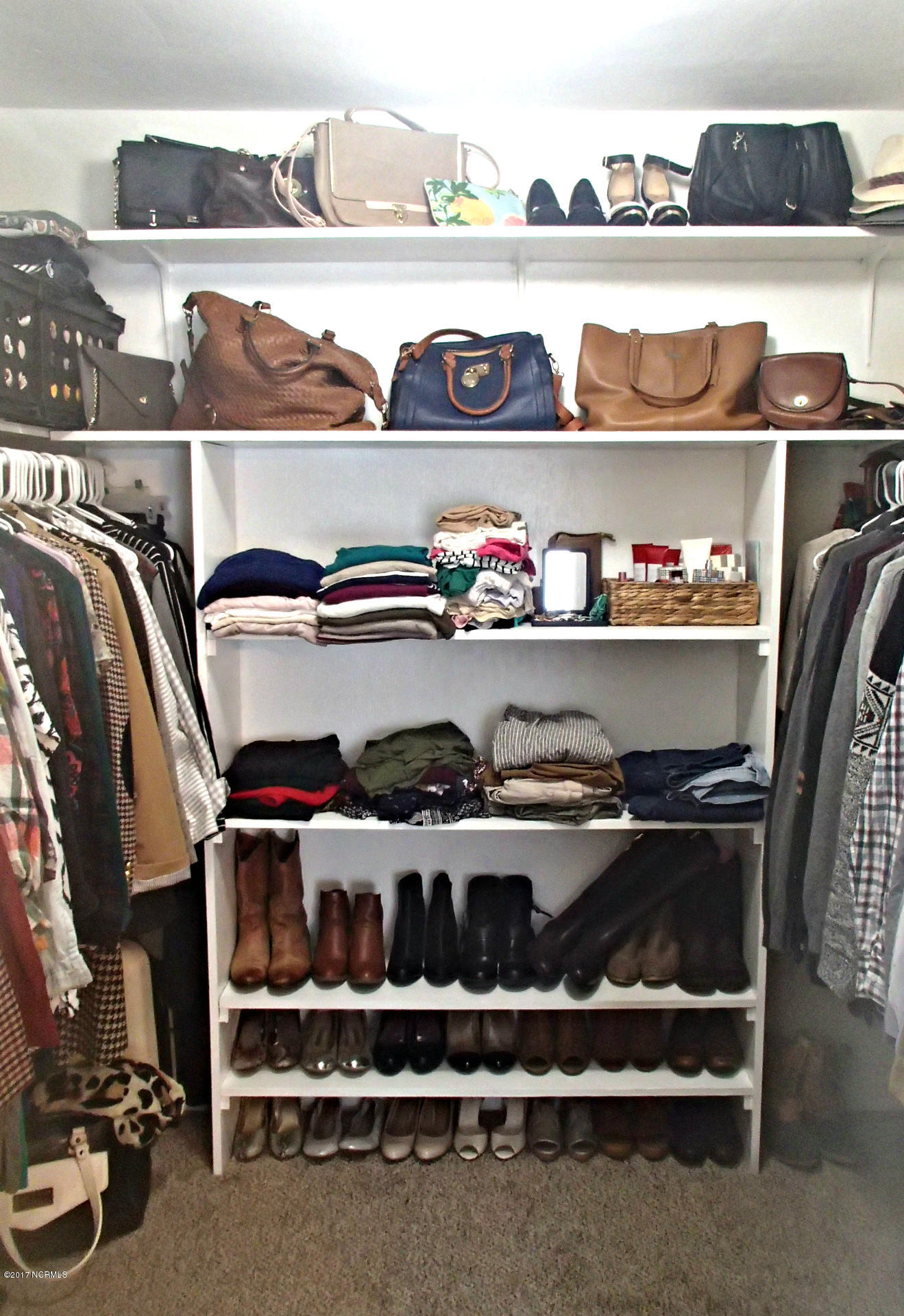 6114 County Home Road Winterville, NC 28590 - Photo 22 of 33 master closet