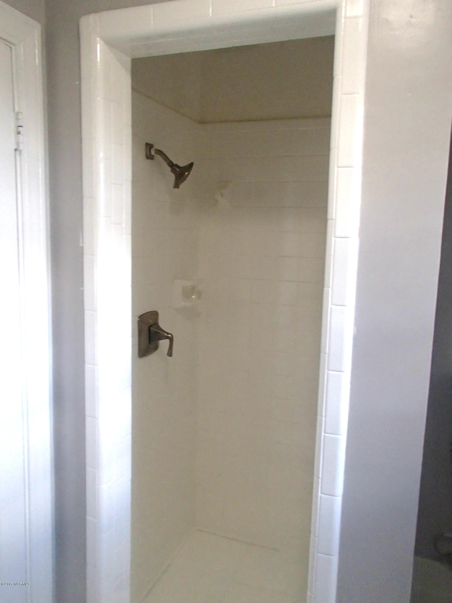 6114 County Home Road Winterville, NC 28590 - Photo 24 of 33 master shower