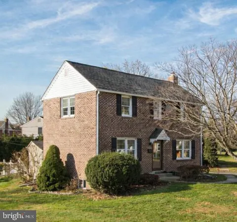 $379,999 | 616 Wayne Avenue, Springfield, PA 19064