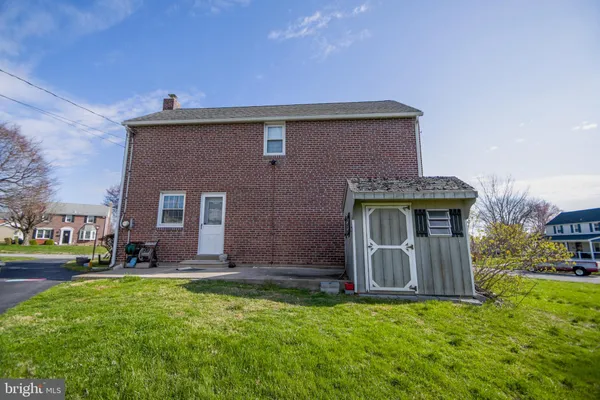 $379,999 | 616 Wayne Avenue, Springfield, PA 19064