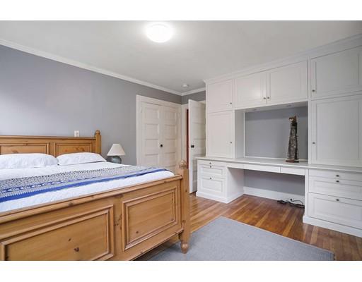 213 Brattle Street Cambridge, MA 02138 - Photo 19 of 30