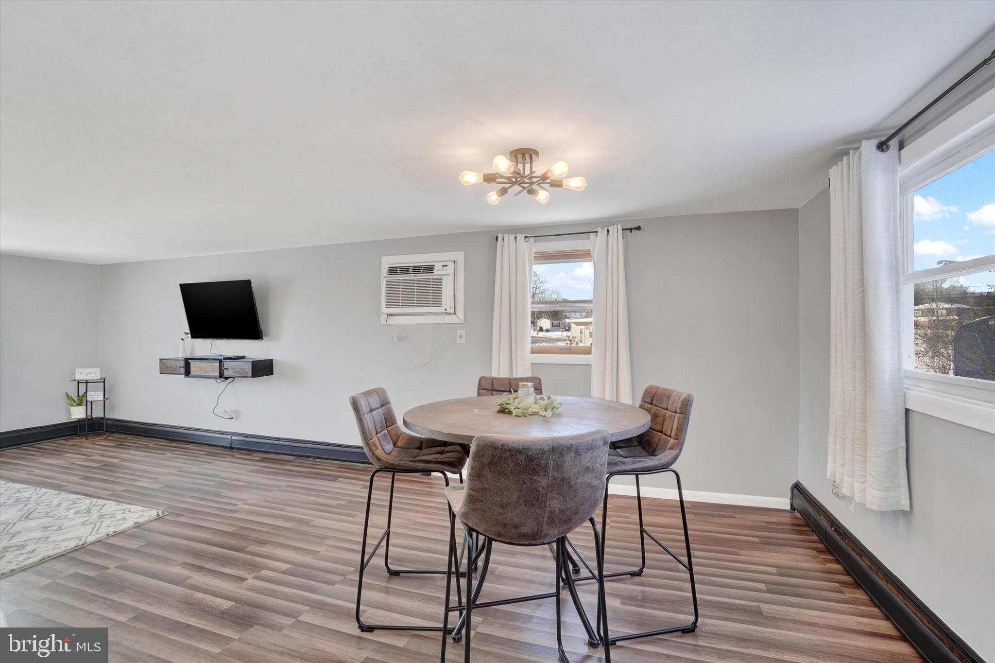 9 Stoney Run Road Dillsburg, PA 17019 - Photo 4 of 22 Gallery Image 4