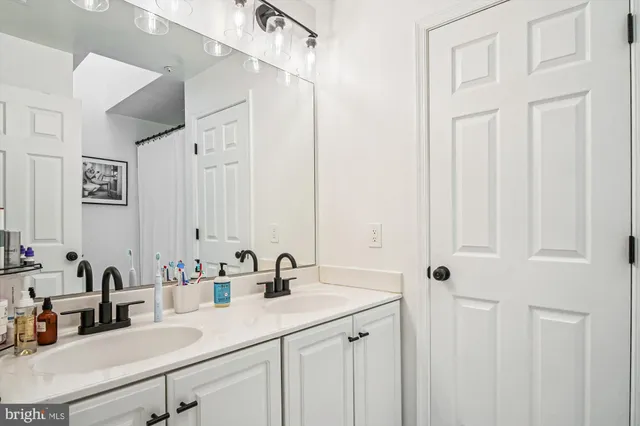 $3,100 | 613 Puritan Court, Annapolis, MD 21401