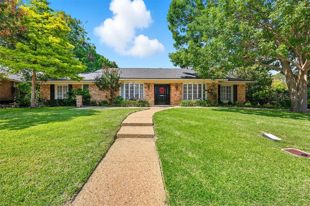 3904 Stonehenge Road Fort Worth, TX 76109 - Photo 1 of 40