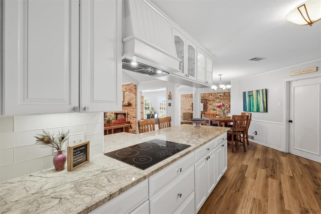 3904 Stonehenge Road Fort Worth, TX 76109 - Photo 13 of 40