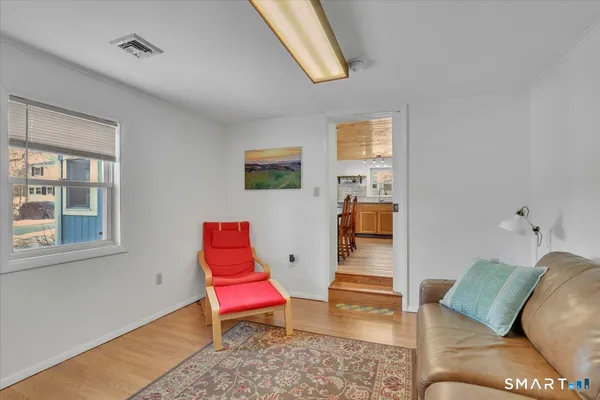 $325,000 | 5 Seminole Trail, East Hampton, CT 06424