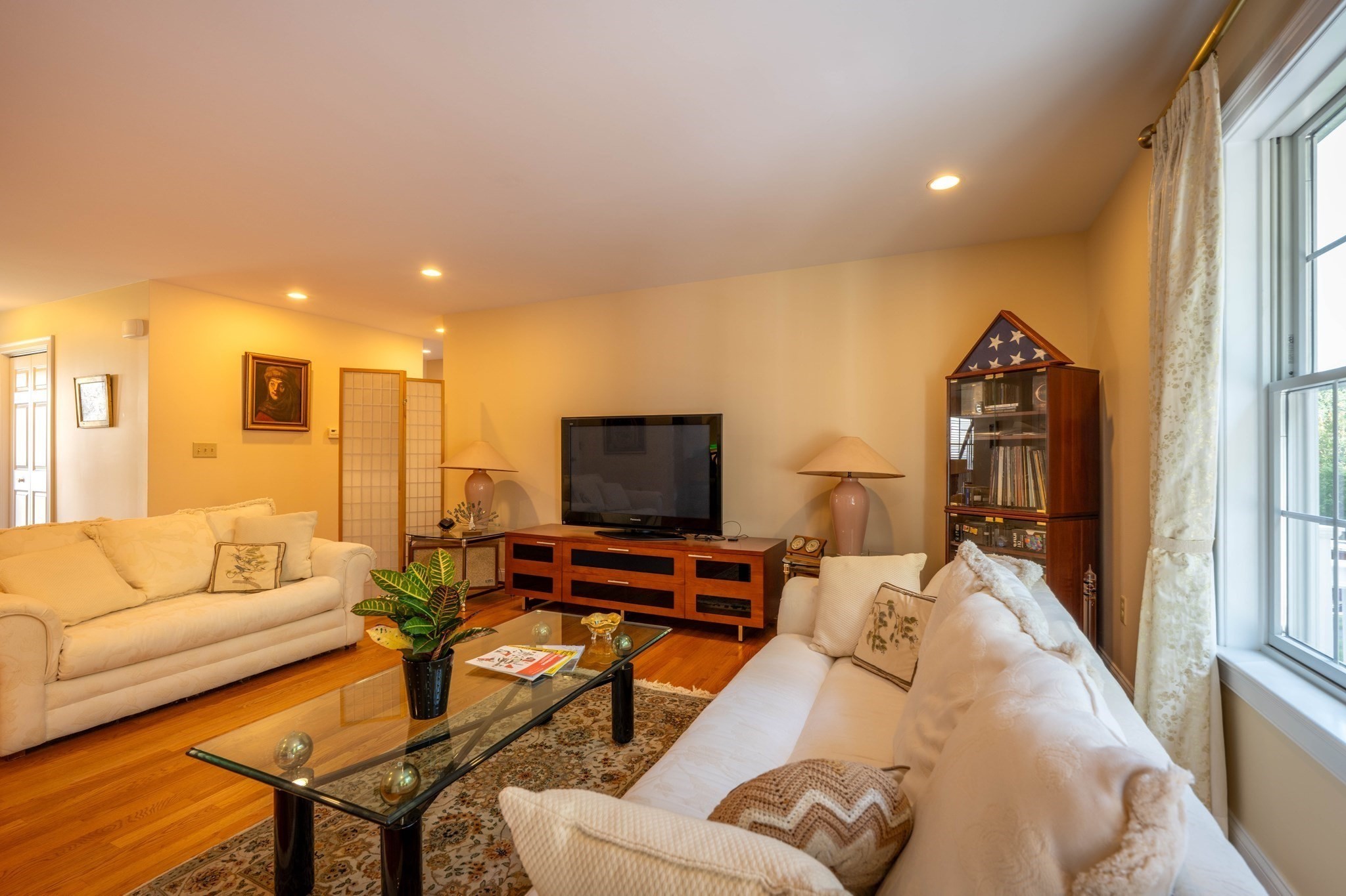 20 Bridge Road, Unit 31 Northampton, MA 01062 - Photo 13 of 38 Gallery Image 13