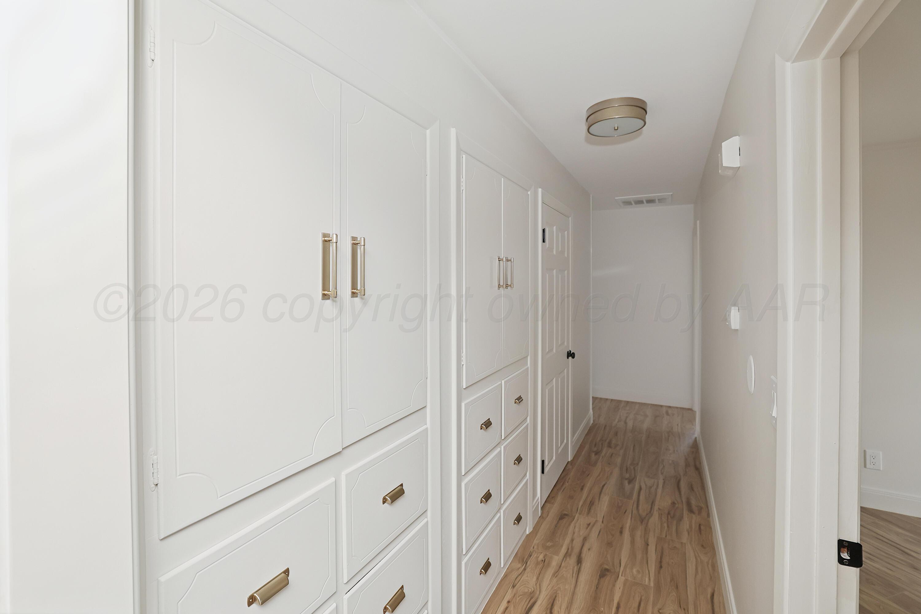 5920 Hester Road Amarillo, TX 79124 - Photo 26 of 38 23-Hallway Storage