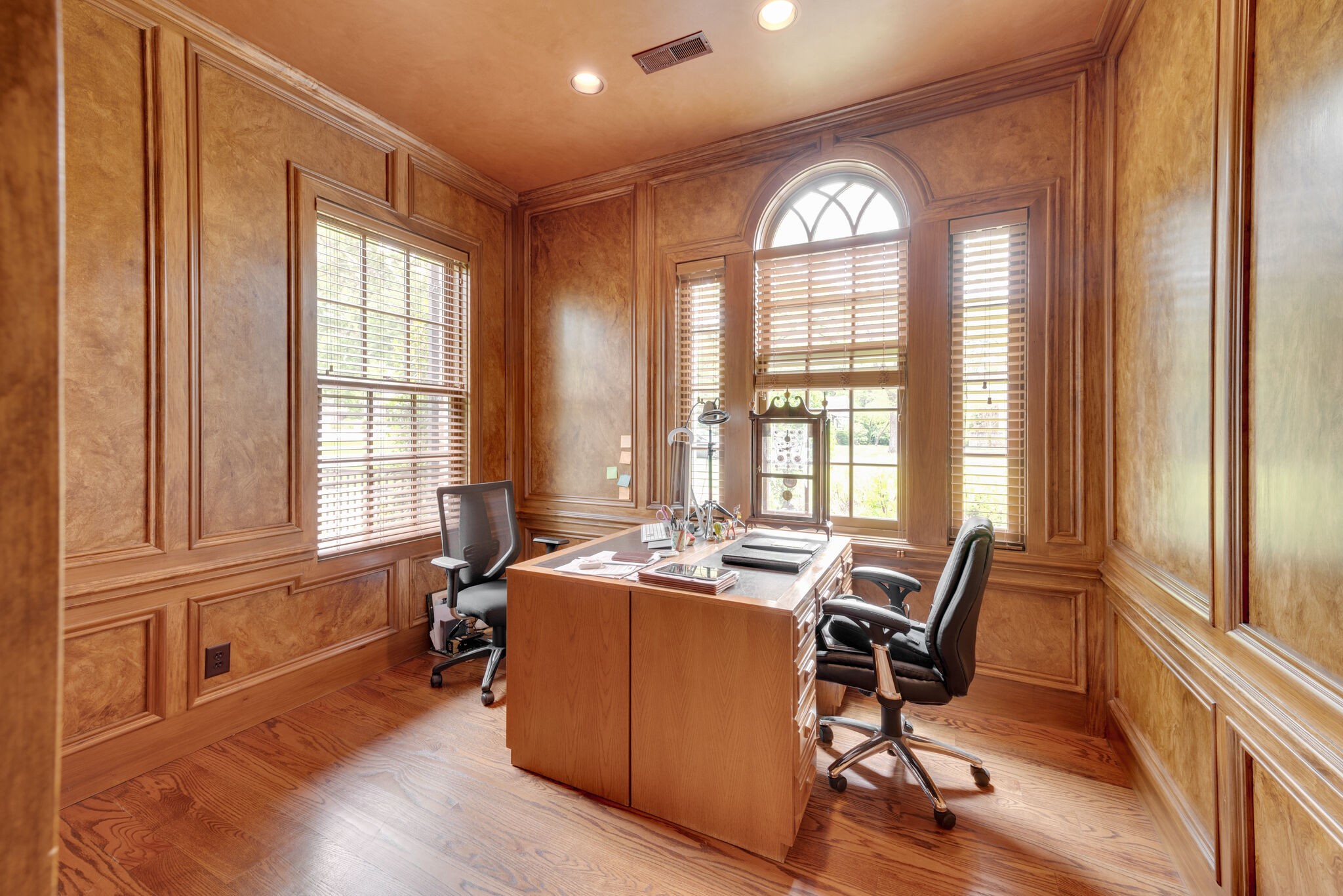 3816 Trimble Road Nashville, TN 37215 - Photo 13 of 26 a view of a livingroom with workspace and a window