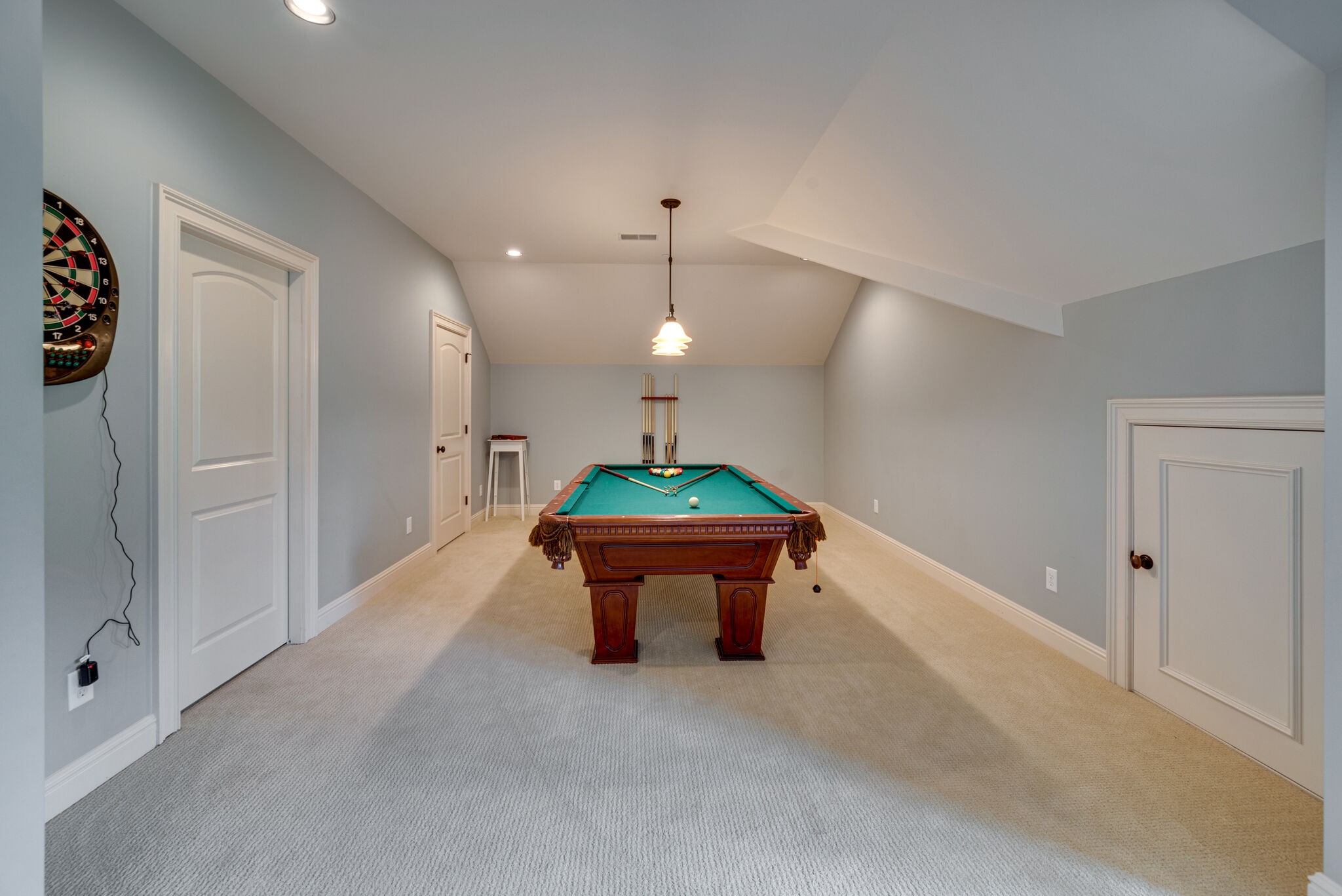 3816 Trimble Road Nashville, TN 37215 - Photo 15 of 26 a room with table and chairs