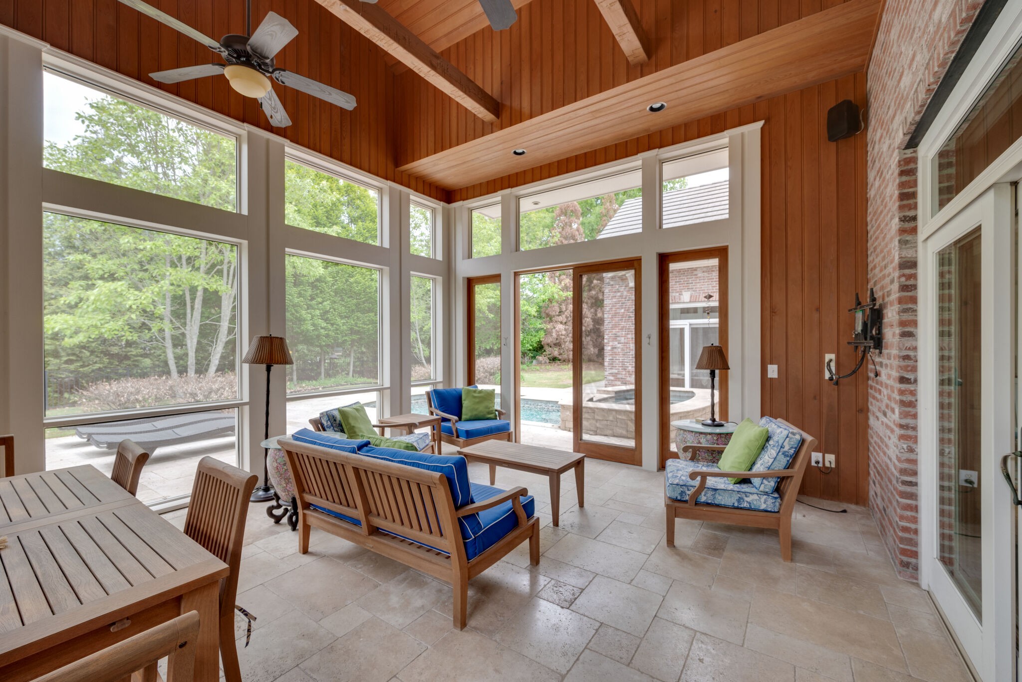3816 Trimble Road Nashville, TN 37215 - Photo 25 of 26 a living room with furniture and a large window