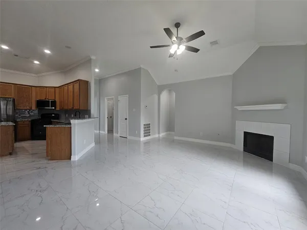 $2,200 | 3114 Black Hawk Trail Court, Spring, TX 77373