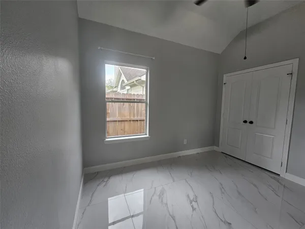 $2,200 | 3114 Black Hawk Trail Court, Spring, TX 77373