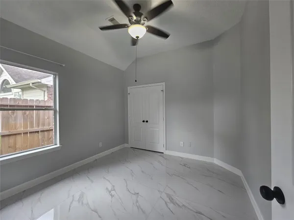 $2,200 | 3114 Black Hawk Trail Court, Spring, TX 77373