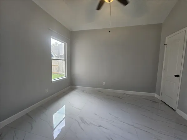 $2,200 | 3114 Black Hawk Trail Court, Spring, TX 77373