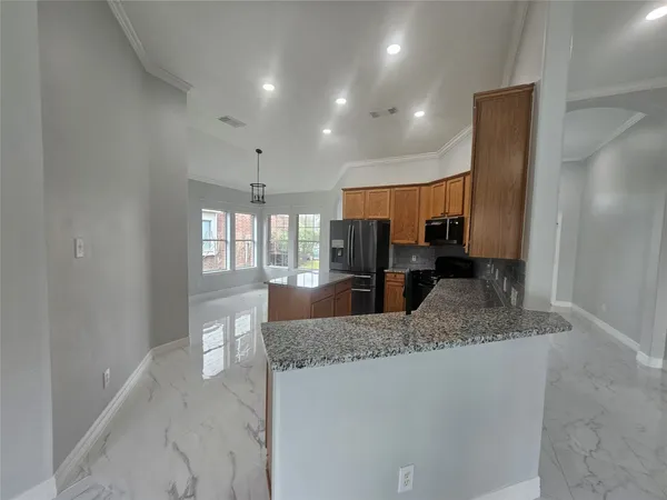 $2,200 | 3114 Black Hawk Trail Court, Spring, TX 77373