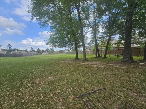 $2,200 | 3114 Black Hawk Trail Court, Spring, TX 77373