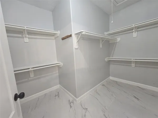 $2,200 | 3114 Black Hawk Trail Court, Spring, TX 77373