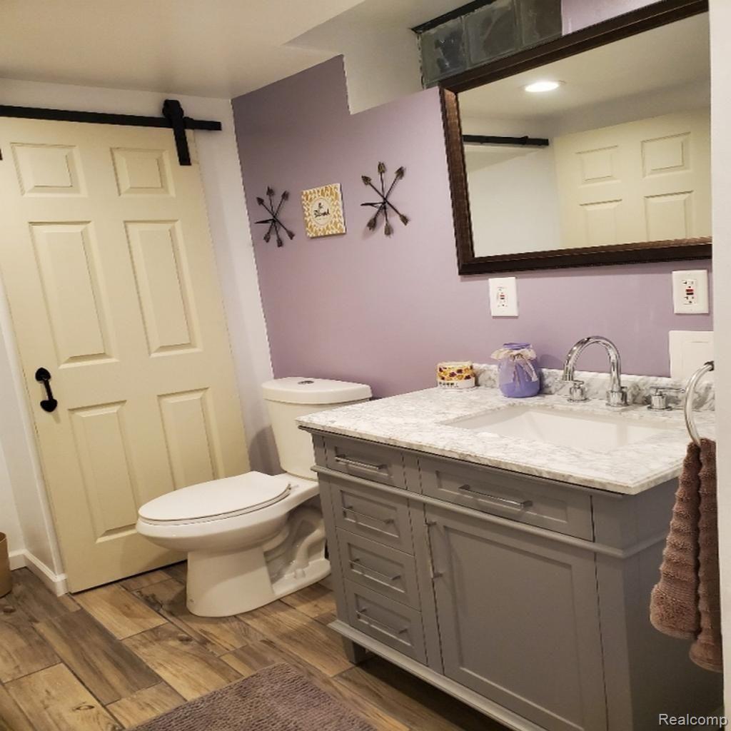 1282 Maple Drive Rochester, MI 48307 - Photo 19 of 32 21-Basement Full Bath.jpg