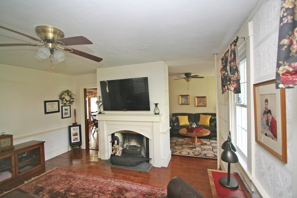 940 Sandwich Road Bourne, MA 02561 - Photo 7 of 30