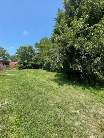 $25,000 | 125 North Wood Street, Staunton, IL 62088