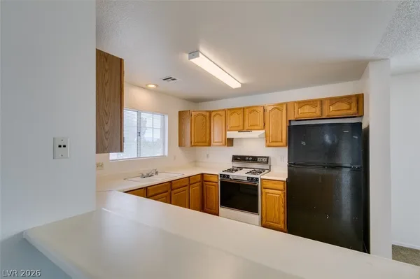 $1,264 | 1375 East Hacienda Avenue, Unit 211, Las Vegas, NV 89119