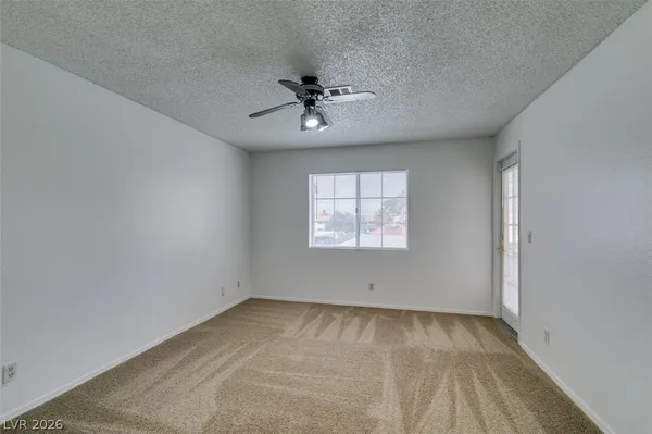 $1,264 | 1375 East Hacienda Avenue, Unit 211, Las Vegas, NV 89119