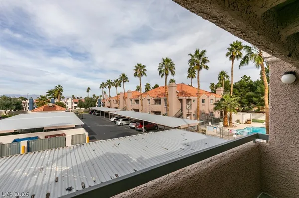 $1,264 | 1375 East Hacienda Avenue, Unit 211, Las Vegas, NV 89119