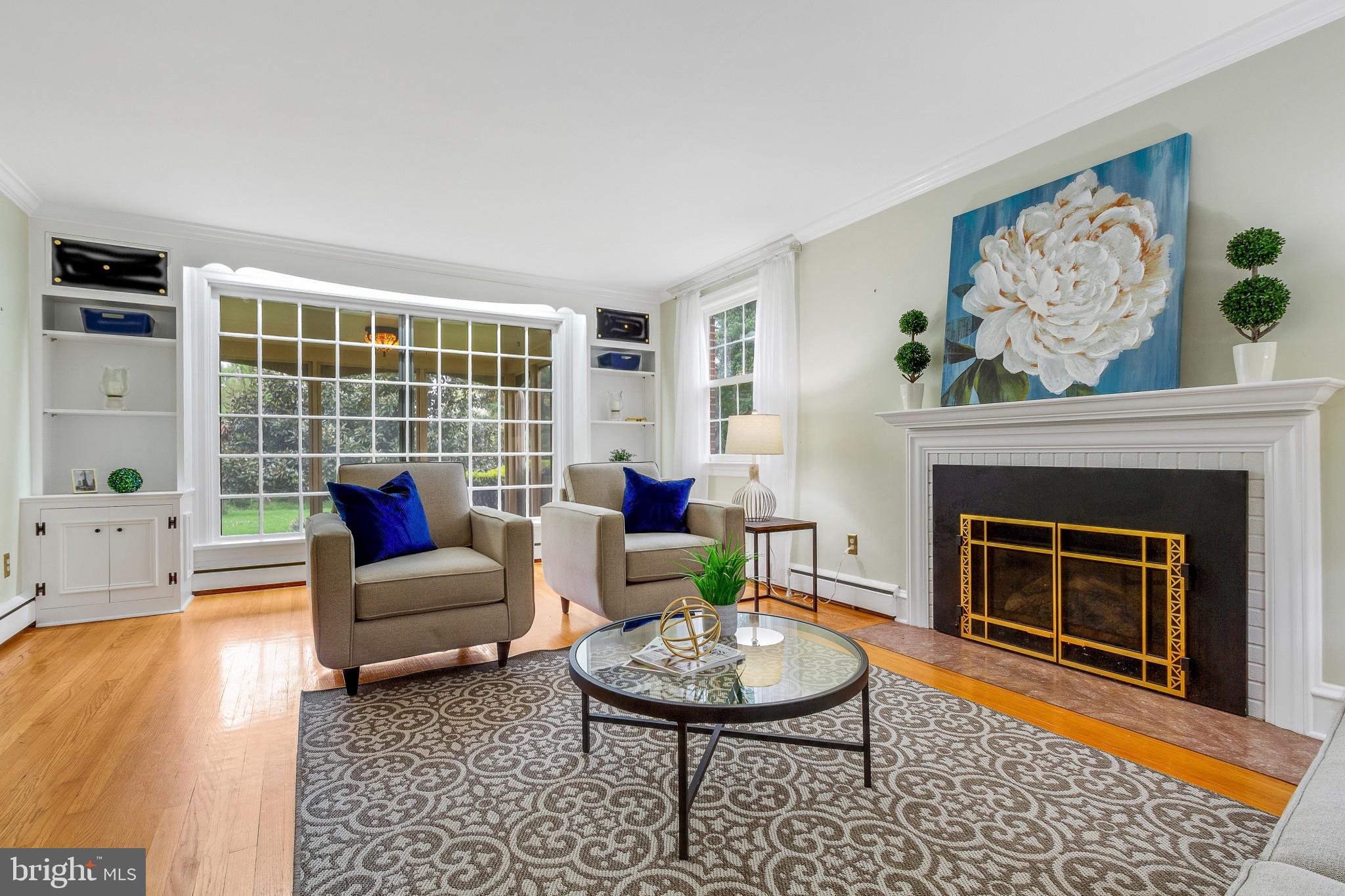 1050 Wawaset Road Kennett Square, PA 19348 - Photo 11 of 132 Living Room