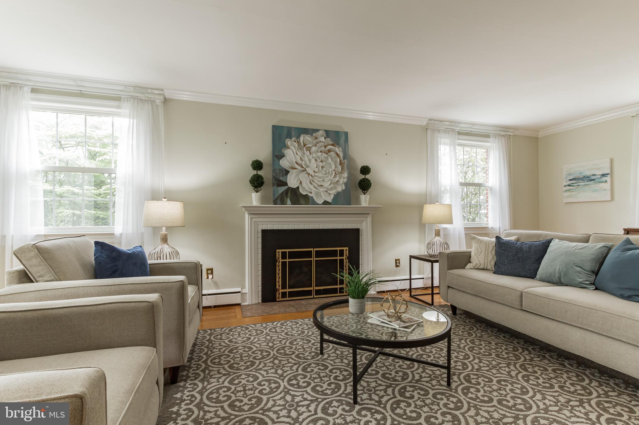 1050 Wawaset Road Kennett Square, PA 19348 - Photo 13 of 132 Living Room