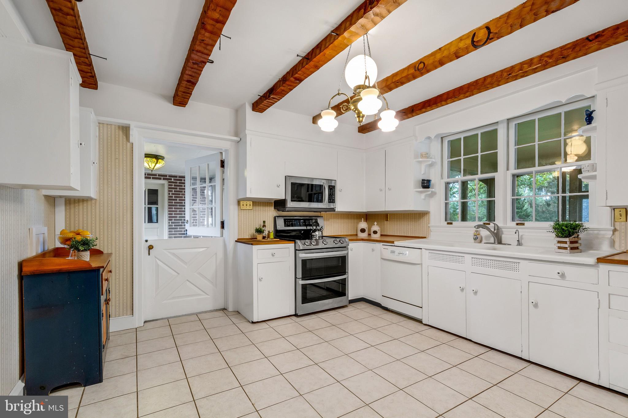 1050 Wawaset Road Kennett Square, PA 19348 - Photo 21 of 132 Kitchen