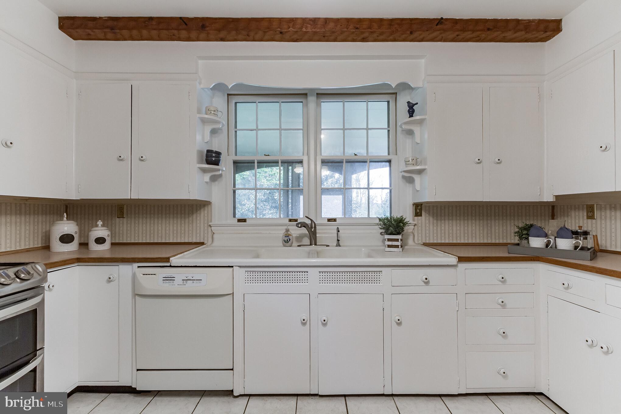 1050 Wawaset Road Kennett Square, PA 19348 - Photo 25 of 132 Kitchen