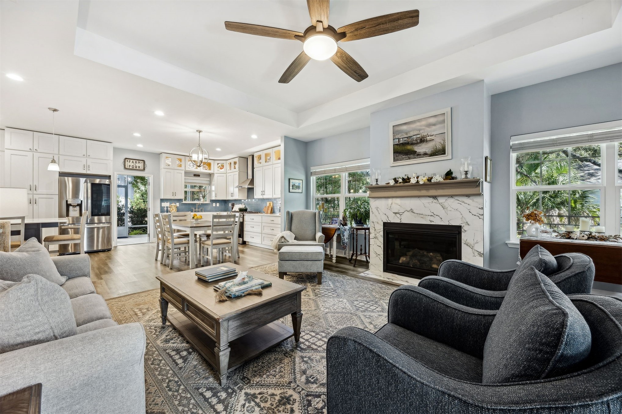 307 Elm Street Fernandina Beach, FL 32034 - Photo 13 of 35 a living room with furniture and a fireplace