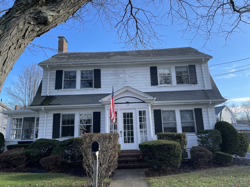 19 Brae Burn Road Milton, MA 02186 - Photo 1 of 3 Gallery Image 1