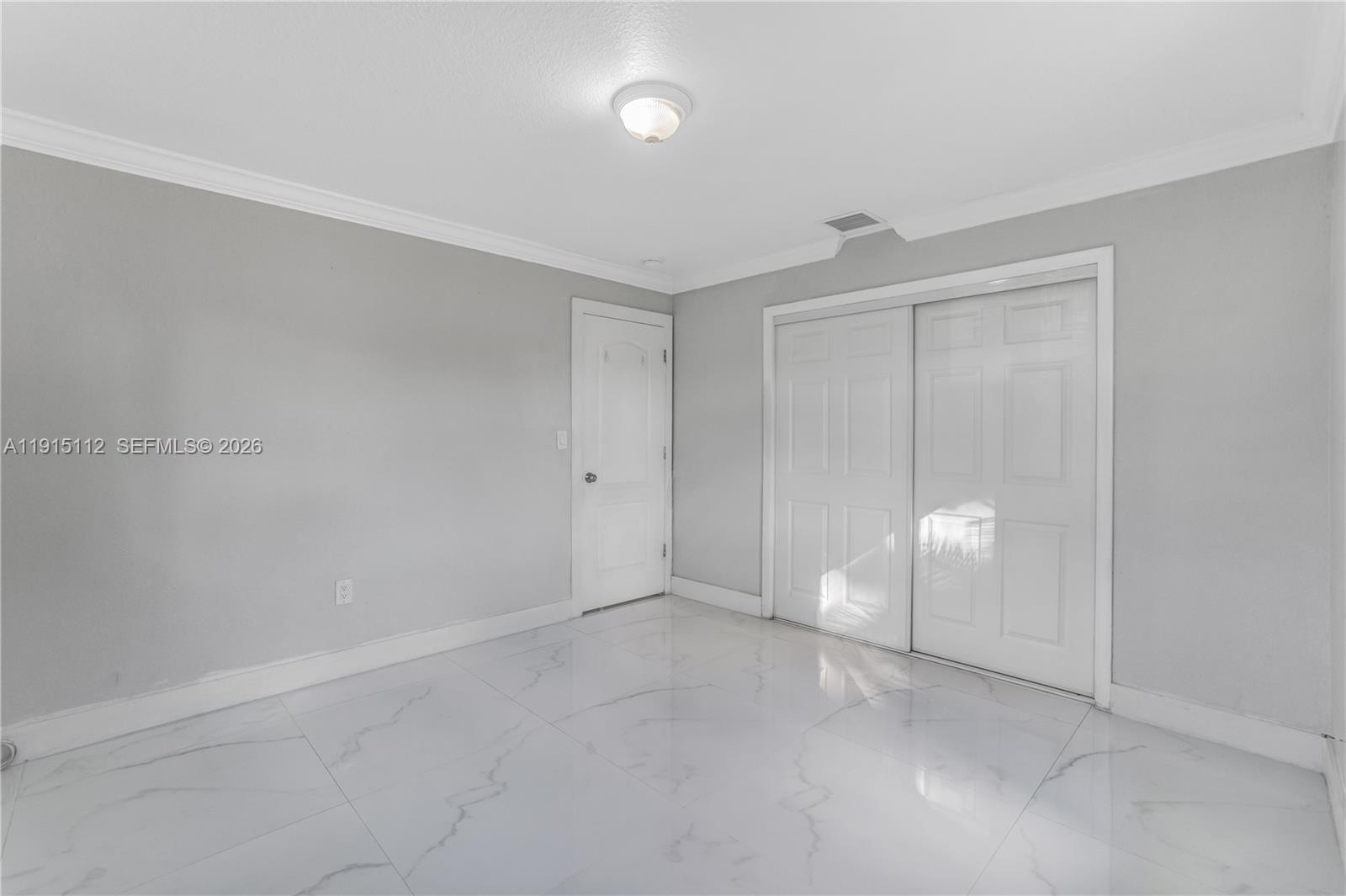 12601 Southwest 204th Street Miami, FL 33177 - Photo 20 of 40